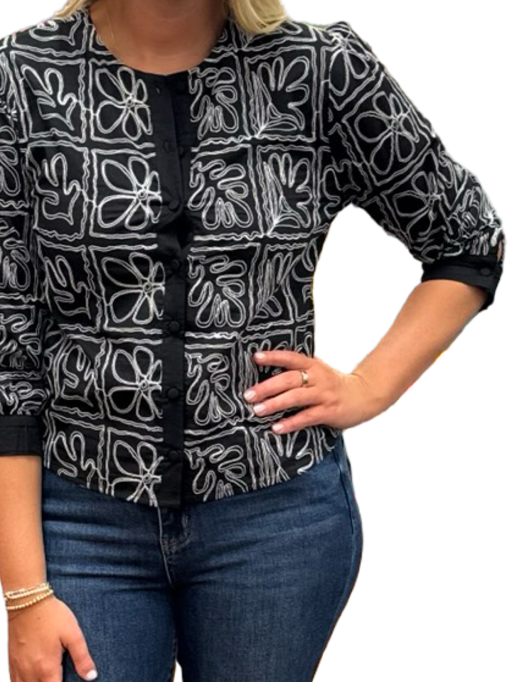 The McKenna Top in Black White Embroidered Cotton