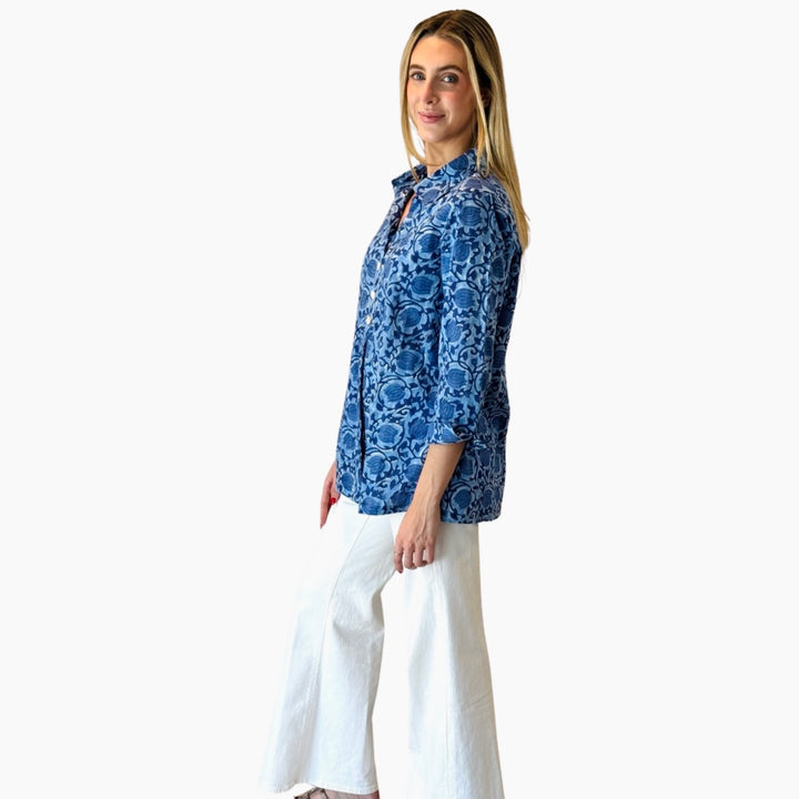 The Mason Button Back Cotton Block Print Top in Periwinkle and Blue — view 7