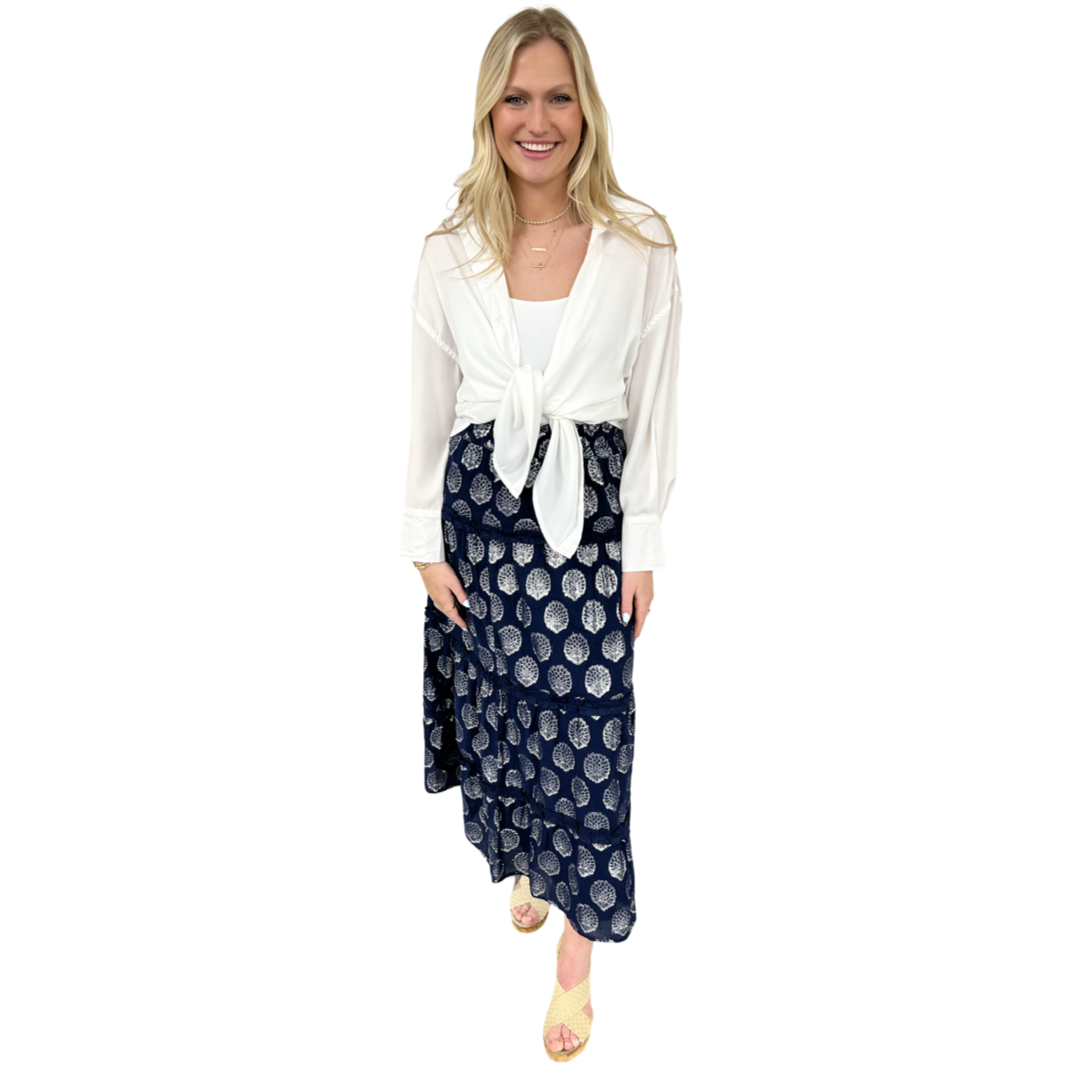 The Lila Elastic Waist Skirt in Navy and Silver — view 8