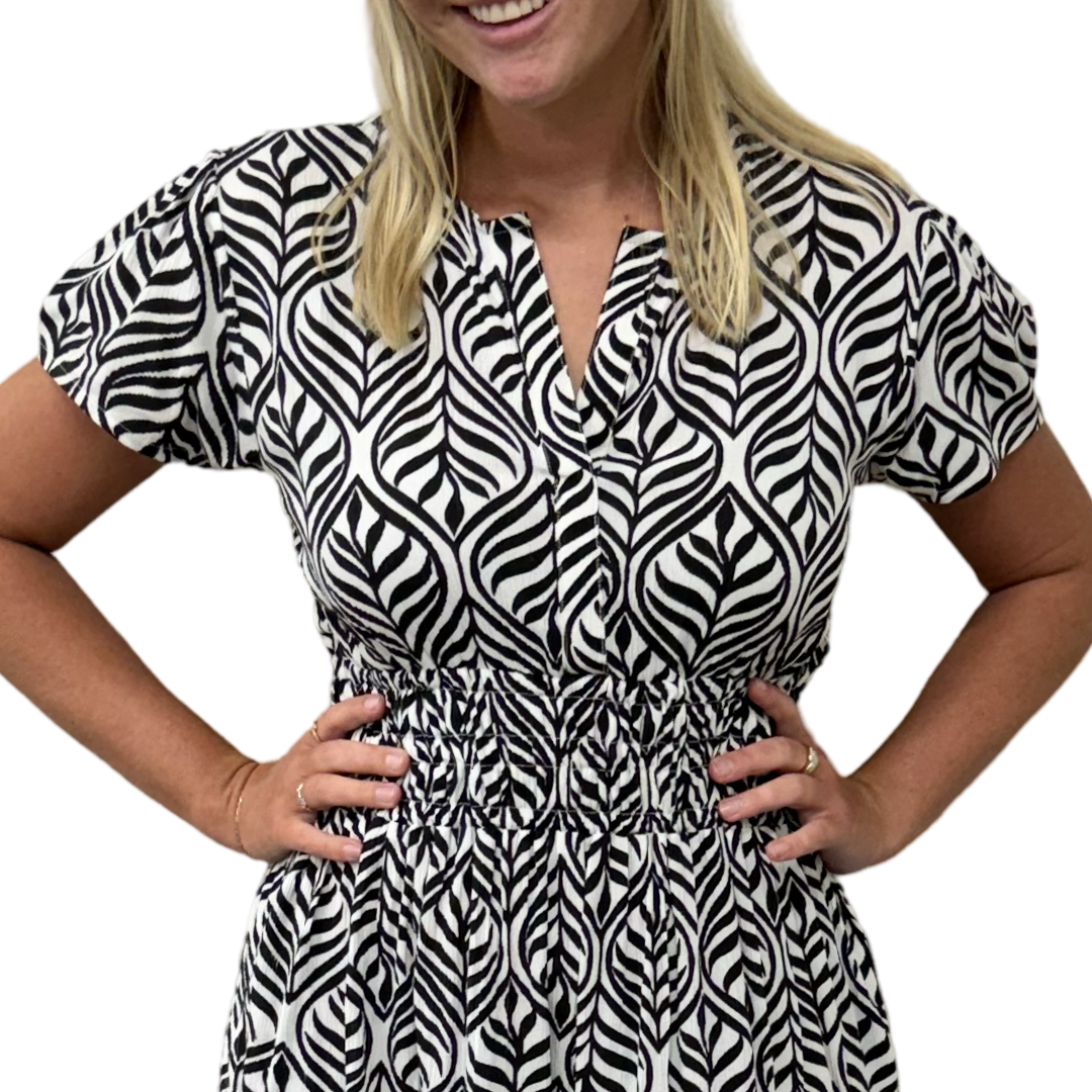 The Sydney Cinch Waist Dress in Classic Black and White — view 4