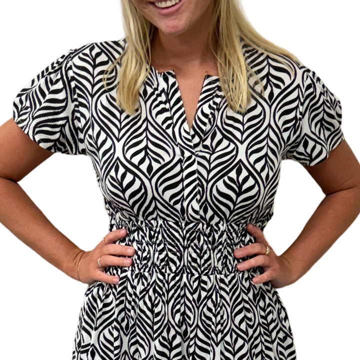 The Sydney Cinch Waist Dress in Classic Black and White — view 4